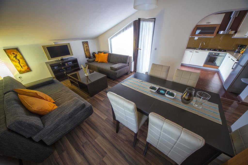 Apartments Michelle Umag Phòng bức ảnh